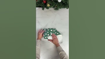 Gift wrap a book with Little ELF ✅ #christmas #wrapping #giftgiving #creativegifts #howto #giftwrap