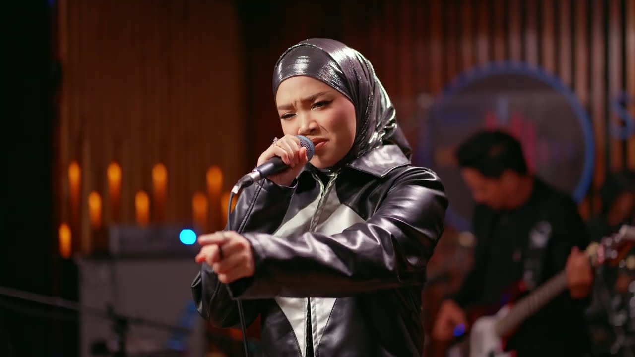 Cinta Dusta - Keka Nizam | Official live version