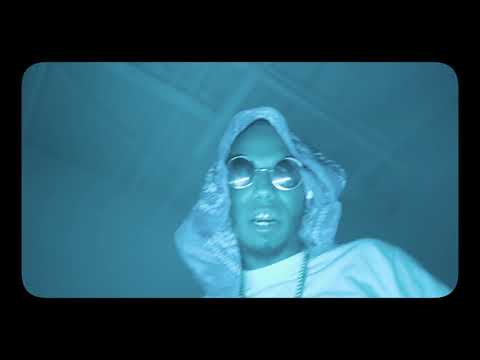 SwaggerBoy - Yo Soy Lo Nuevo (Official Video) - YouTube