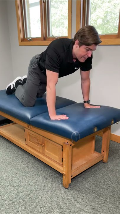 5 Tips to Help Relieve Middle Back Pain - Workvie