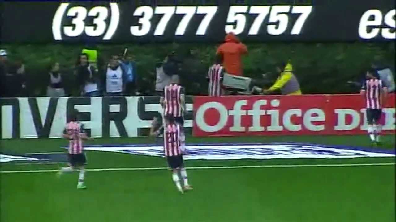 Resumen Chivas vs. Jaguares chivas regal precio
