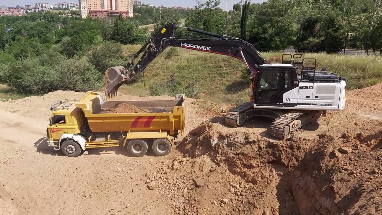 Anayol Yanında Çalışıyoruz Hidromek 230LC Ekskavatör || HMK Excavator Loading BMC Dumptrucks