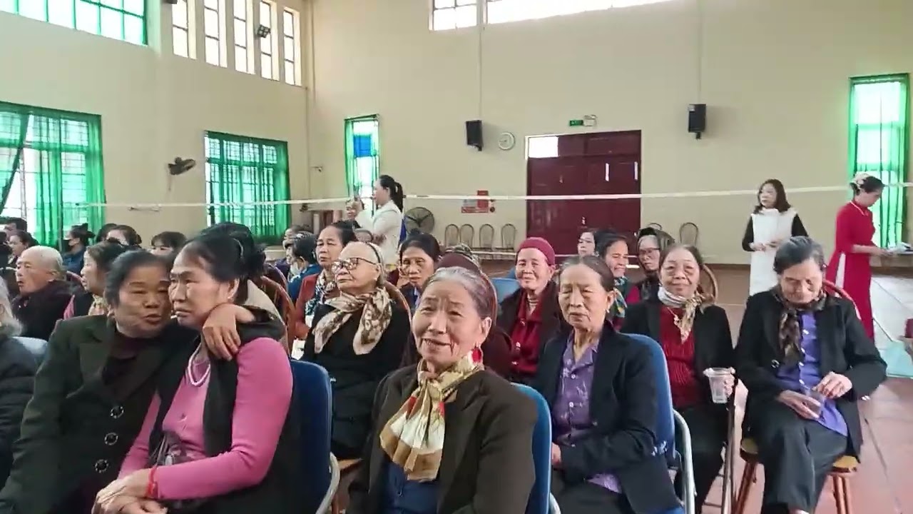 Công cha tình mẹ A lẫm trưởng thôn đông xã Đại Đồng thể hiện 