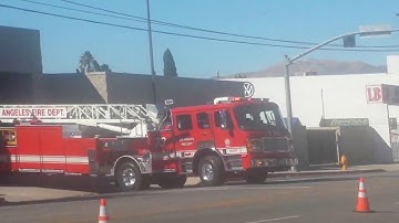 LAFD Truck 73 Responding
