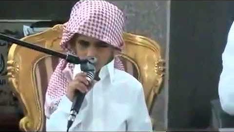 طفل أعمى يحفظ القرآن كامل بأرقام الآيات