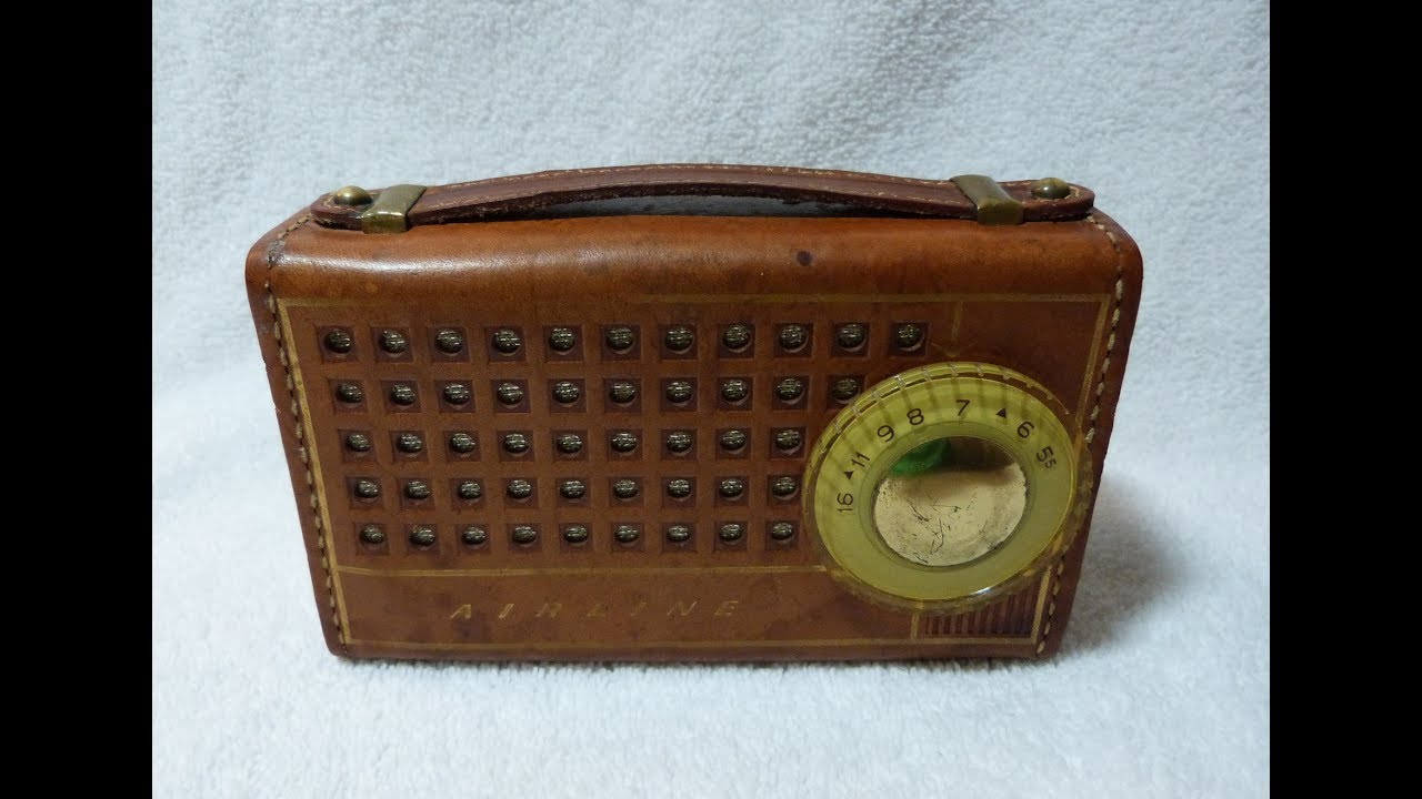 1957 Airline GEN-1106A transistor radio (made in USA) - YouTube