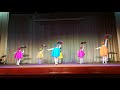 Танец с зонтиками «Улетай туча»