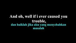Coldplay  - Trouble lirik dan arti bahasa indonesia  - Durasi: 4:31. 