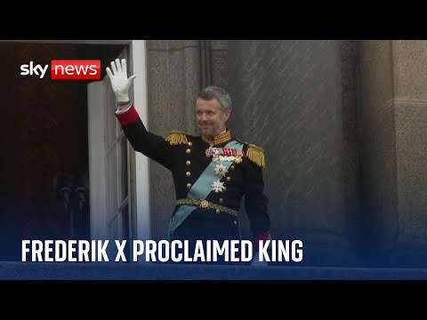 Frederik X waves from balcony as he is proclaimed Denmark&#039;s new King