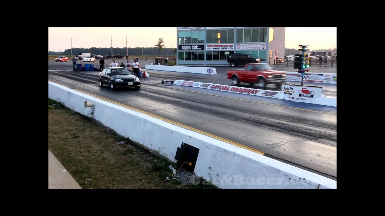 11 Second Pickup vs. Fast Turbo Honda Civic