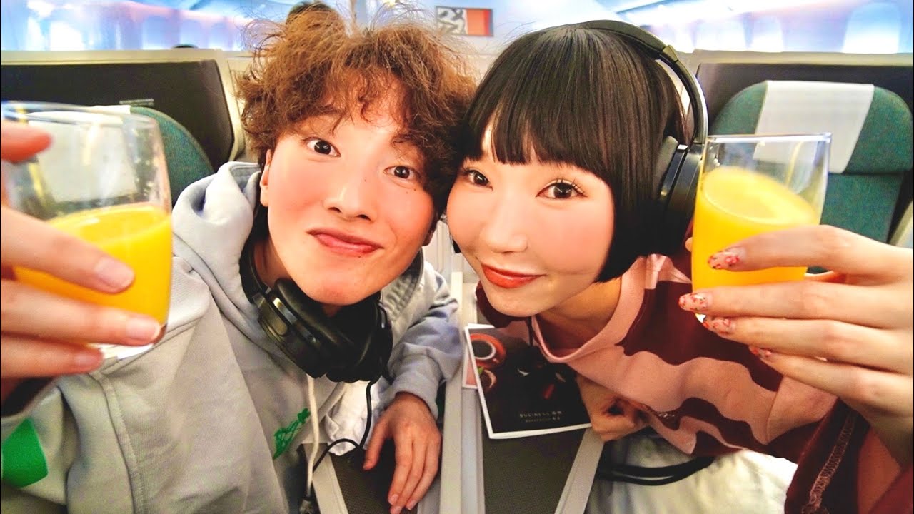 アフリカまで26時間かかるし飛行機でお酒飲んで泥酔フライトしちゃおっか♡