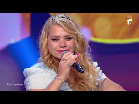 Mariana Calfa a venit cu cocoșul în platou și a spus cum e viața într-un CASTEL pe Șoseaua Fundeni😂