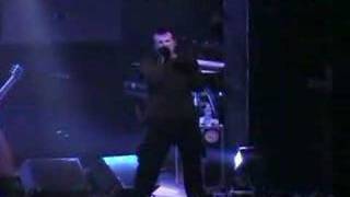 Mudvayne - Not Falling Live Phillidelphia 4-9-05!