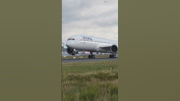 You thought it was you? Wait for the plot twist! #Lufthansa