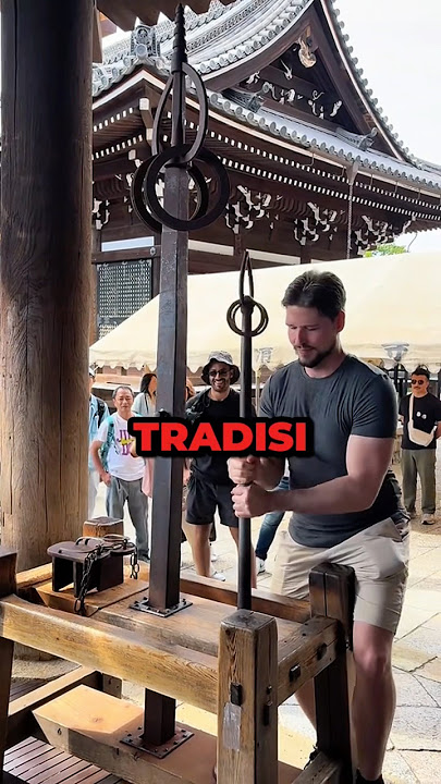 Ujian Kekuatan di Kuil Jepang