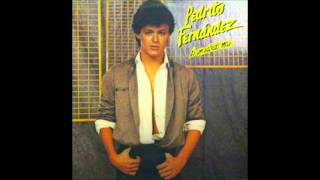 Video thumbnail of "Pedrito Fernández - Absurda confidencia"