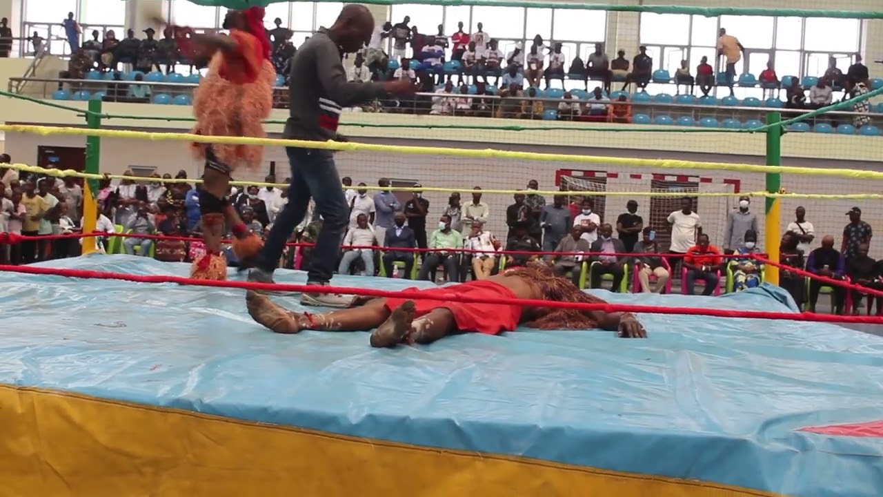 Les Obsèques de Bois Sacré