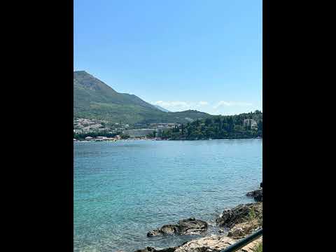 فيروز مسرحية هالة والملك كاملة