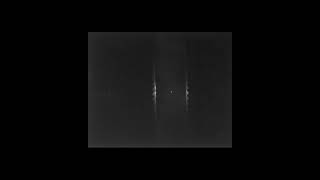 transfer of a levitated nanoparticle between two optical tweezers