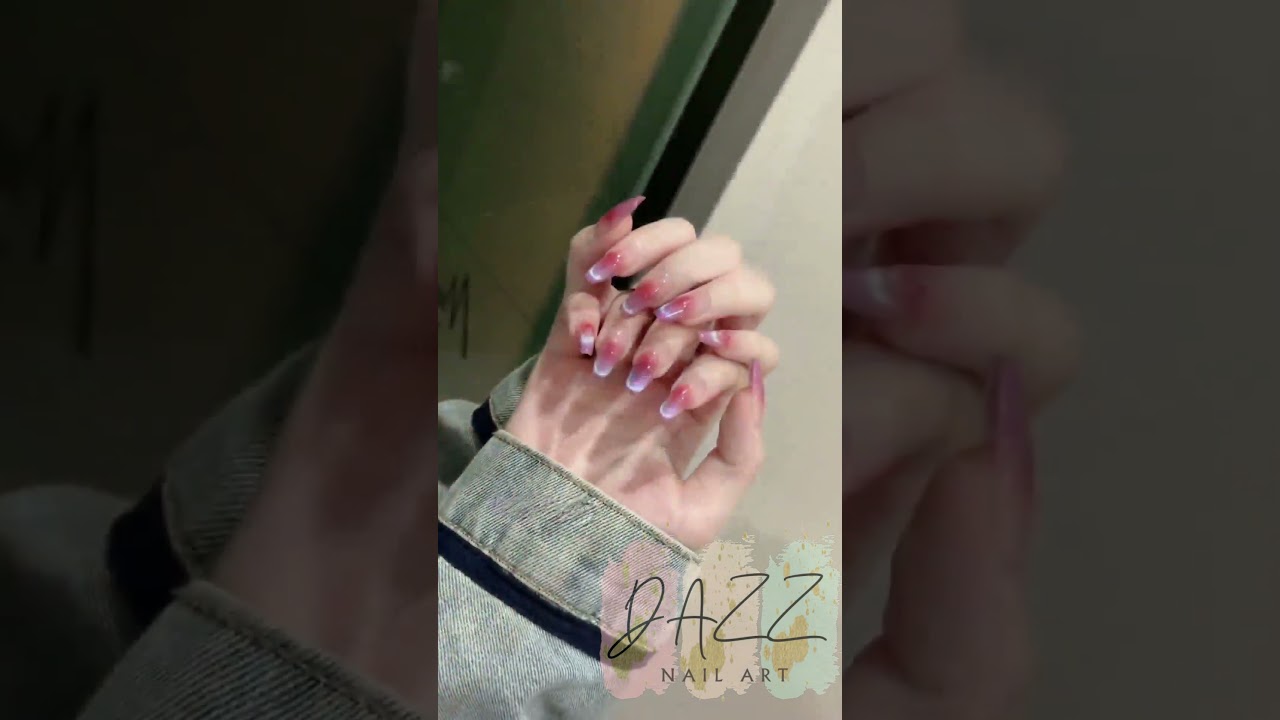 Get Lost in Twilight Magic with 'Lilac Twilight' Cat Eye Gel Polish Set | Cat Eye Nails 💫💜 