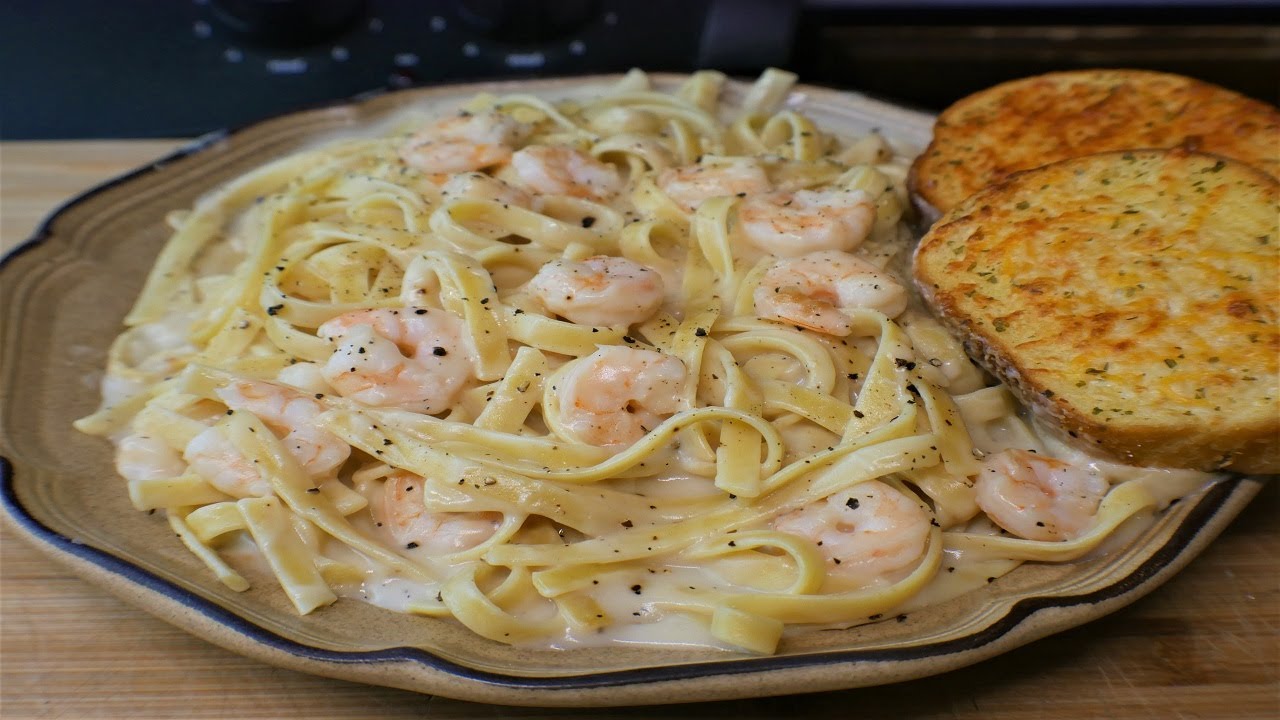 NINJA SPEEDI SHRIMP FETTUCCINE ALFREDO & CHEESY GARLIC BREAD NINJA