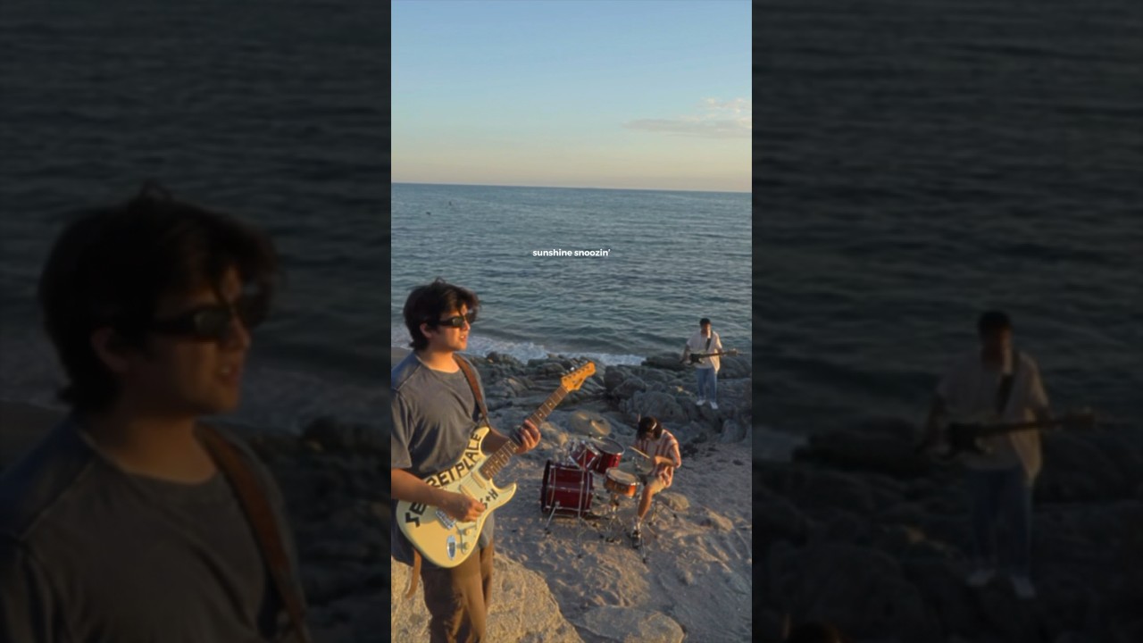 song: “sunset silhouette” by STRINGS & HEART 