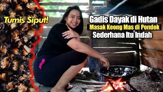 🔴SATU BULAN TINGGALIN PONDOK❗PERTAMA GADIS DAYAK MASAK S!PUT \u0026 MAKAN DI PONDOK HUTAN KALIMANTAN