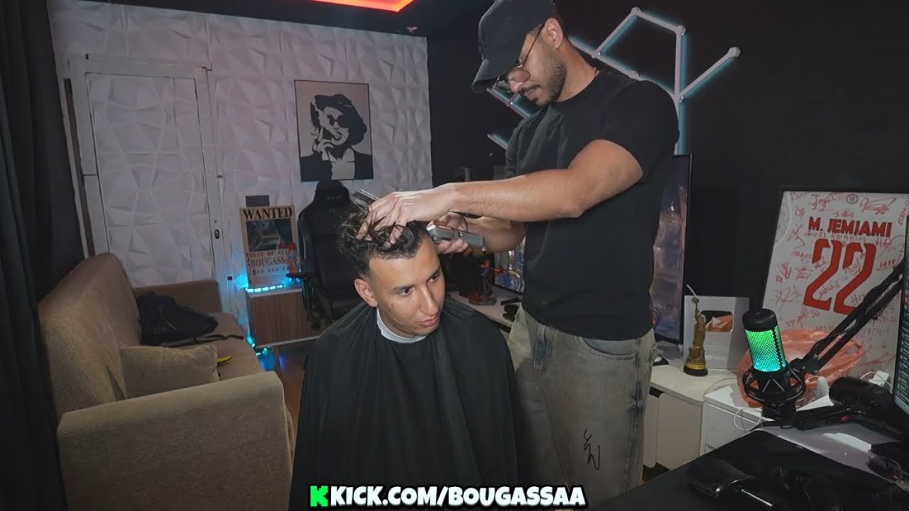  عند الحلاق Bougassa