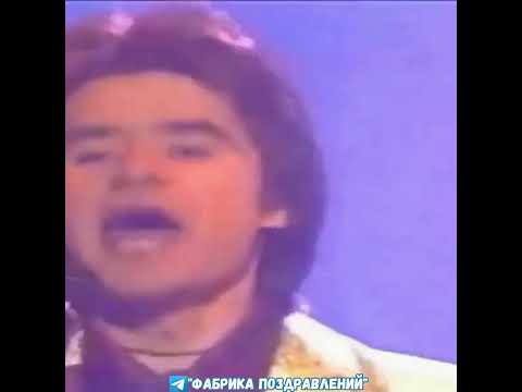 Мужчины поздравляют. 8 марта!