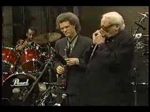 Toots Thielemans on Nightmusic - YouTube