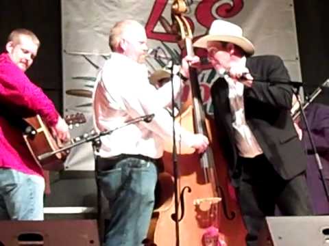 3-band bluegrass jam: Jr. Sisk & Ramblers Choice, ...