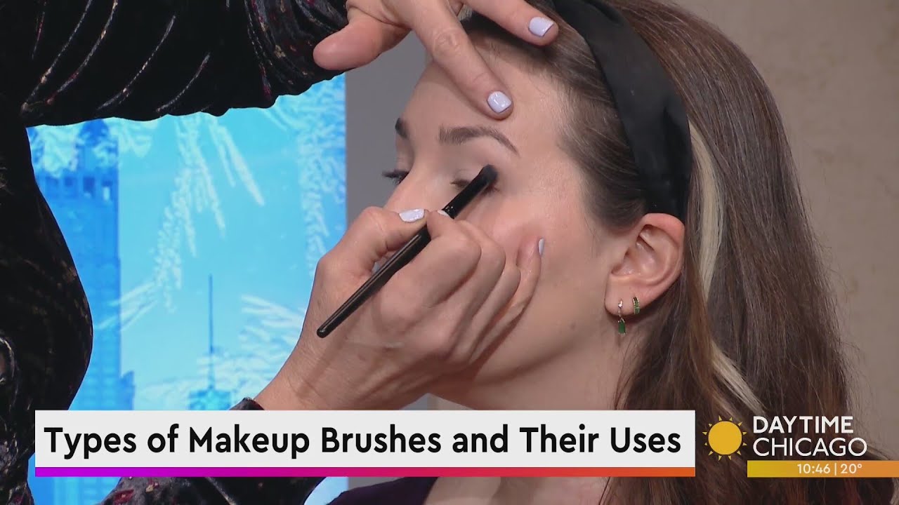 Types of Makeup Brushes and Their Uses
