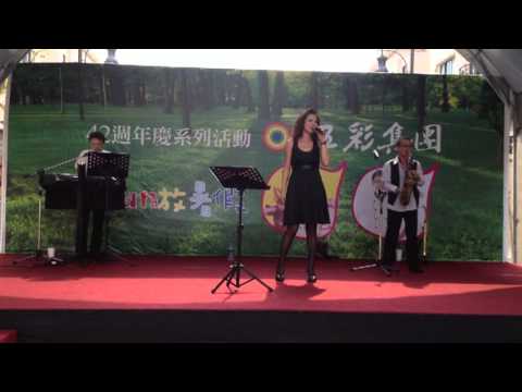 怪頭創意活動/婚禮─飛去月球BY 主唱PEGGY&飛魚爵士樂團