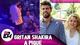 Piqué se enoja porque le corean Shakira