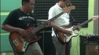 Lagu ' BAHAGIA MENJELMA ' dari Mahathir Classic