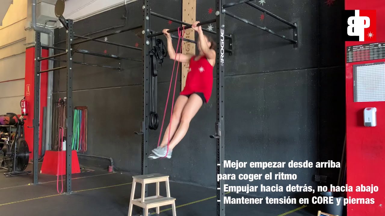 Técnica de kipping Pullup con goma - Dominadas con goma 