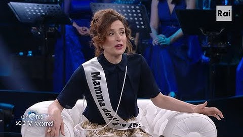 "La mamma dell'anno" - Un'ora sola Vi vorrei 11/05/2021
