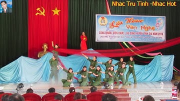Cúc Ơi ! Em Ở Mô - Khóc hết nước mắt khi hát về cô gái- Tiết mục cảm động nhất