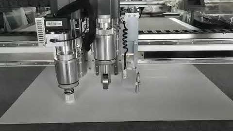 Chipboard duplex rigid box CNC flatbed sample cutter plotter digital packaging prototype machine