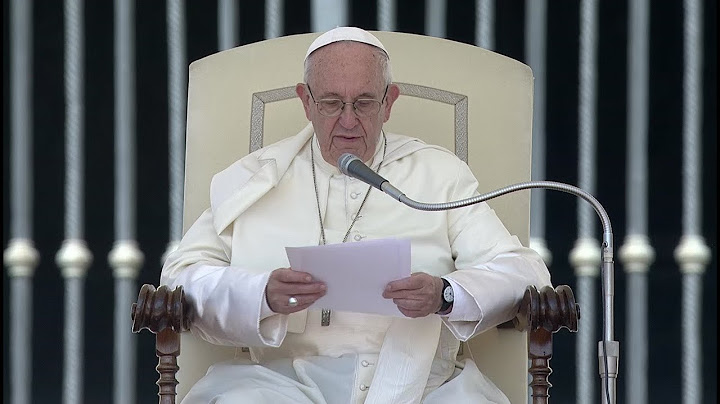 El Papa explica el papel de los padrinos en el Bautismo