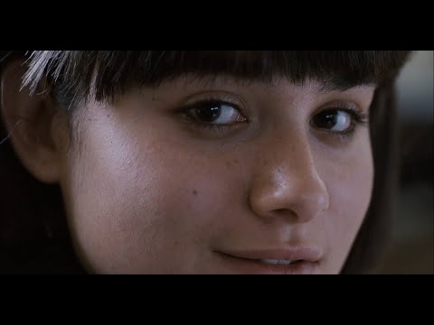 Death Cab for a Cute - I Follow You Into the Dark (Craig Roberts & Yasmin Paige - Submarine 2010)