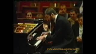 Vakhtang Kakhidze - Piano Concerto (Finale)