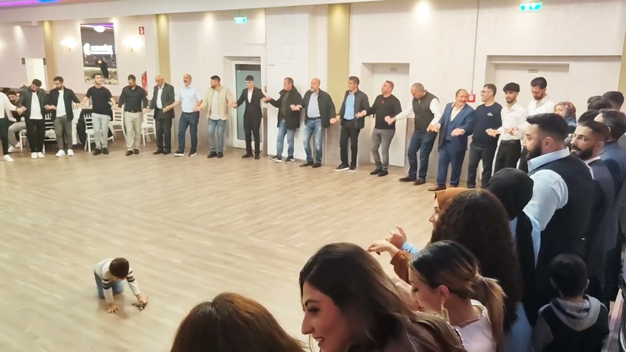 Koma Dicle / Karlıova,Çatak Dağçayir (Mérga Çiyé)mezrası Yılmaz ailesi düğünü