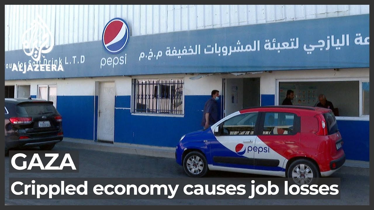 إغلاق مصنع بيبسي في غزة بسبب نقص الإمدادات وسط قيود إسرائيلية على الحدود.