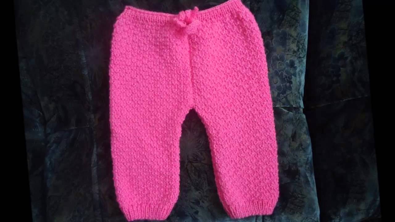 Связать штанишки 6 месяцев. Вязаные штаны для детей. Вязаные штаны для новорожденных. Детские штаны спицами для новорожденных. Вязание штанишек для новорожденных спицами.