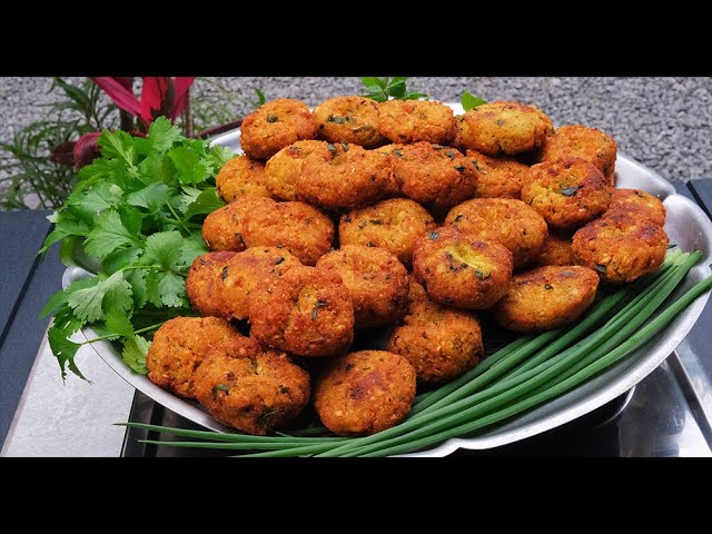 La Cuisine Momon - 👨🏽‍🍳 🔥Ce soir pour l' #apéritif j'ai décidé de  préparer des bonbons piment 🌶 🔥👨🏽‍🍳 . .👨🏽‍🍳 Le #bonbon piment est  un petit #beignet salé et épicé de