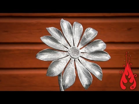 Video: Gesmede bloemenstandaards