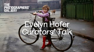 Evelyn Hofer: an interview with exhibition curators Susanne Breidenbach and Clare Grafik screenshot 3