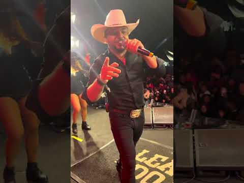 Abertura do show do leãozinho do forró em Congonhas do Norte