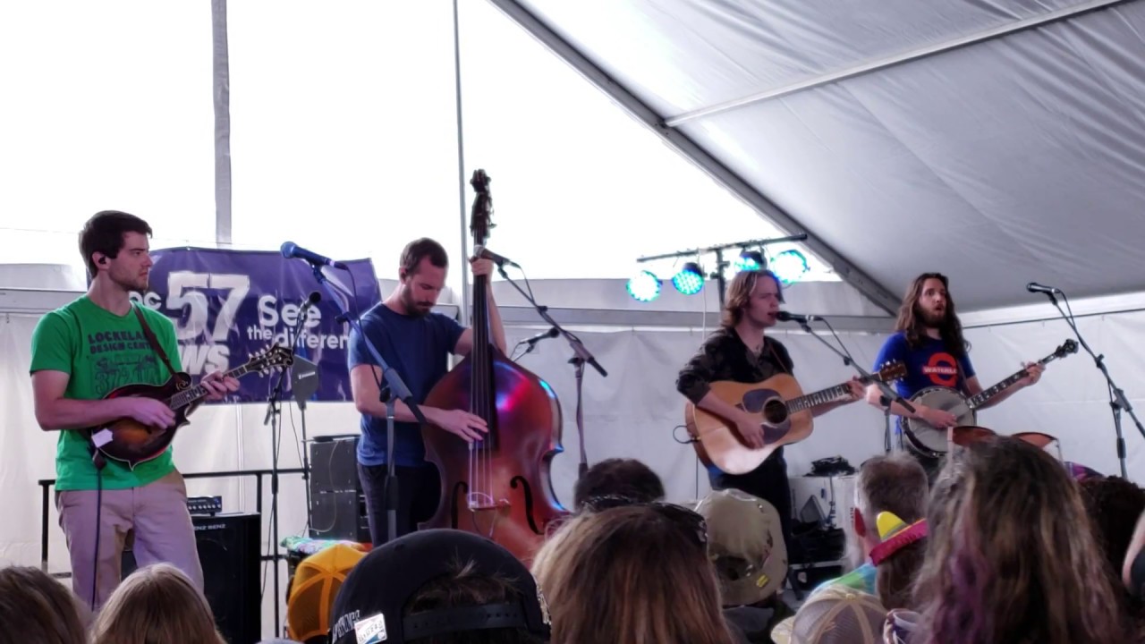 Billy Strings at the Makers Trail Festival YouTube
